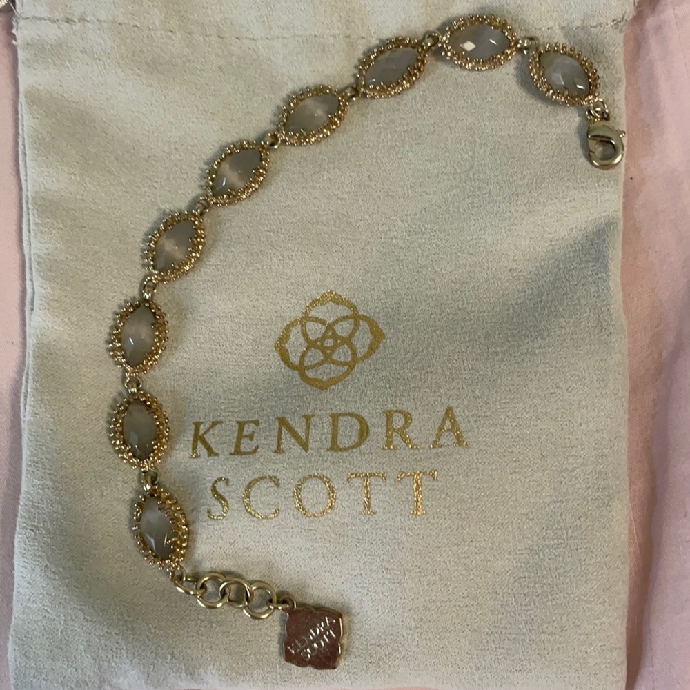 Kendra Scott bracelet